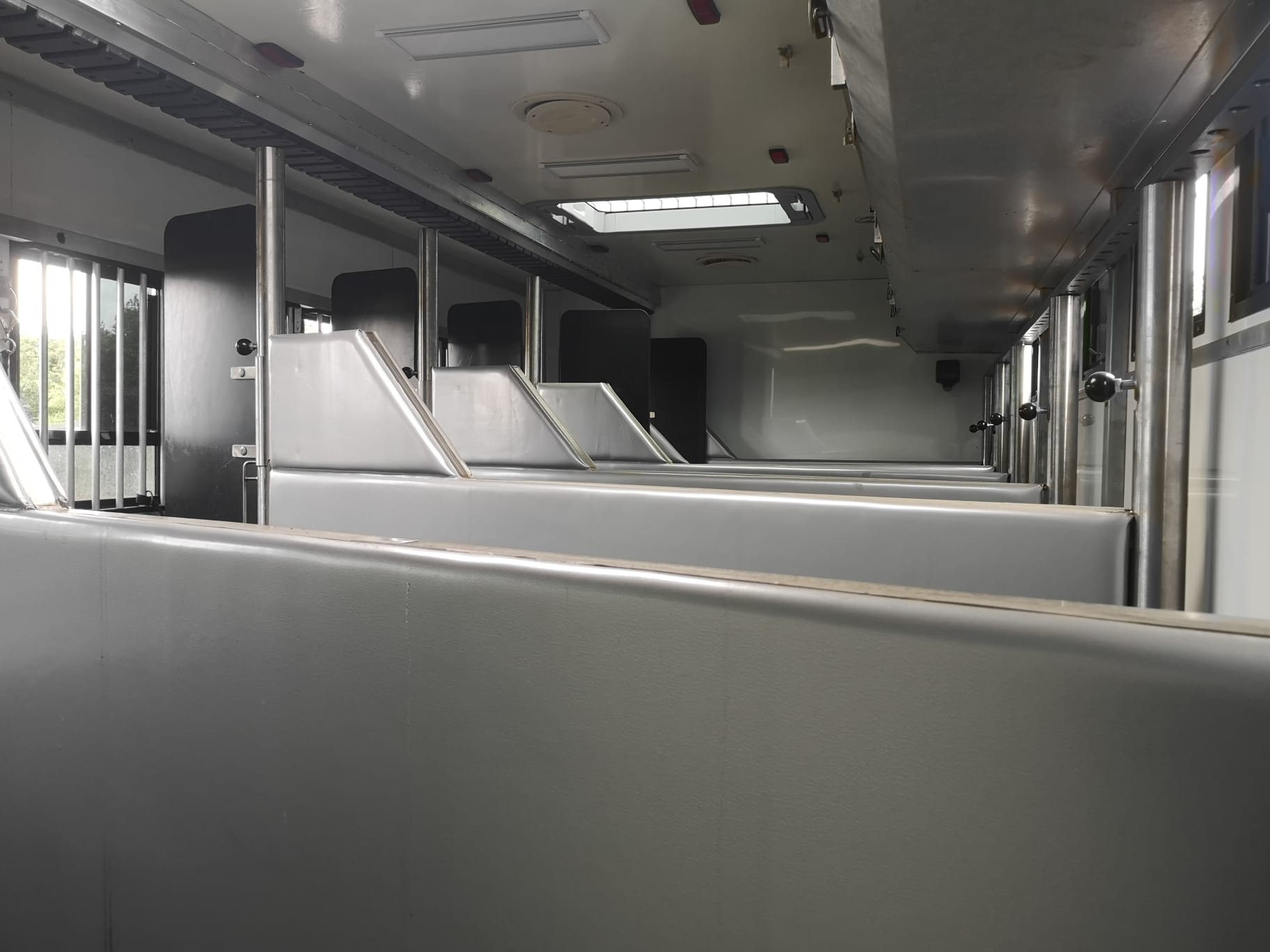 7 Stall Work Truck